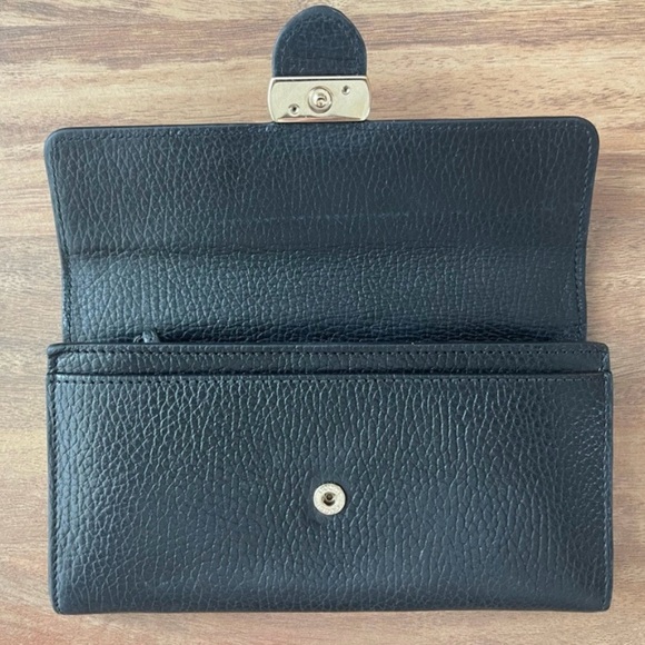 Authentic Gucci Marmont Black Pebble Leather Wallet (on chain) - Picture 3 of 8